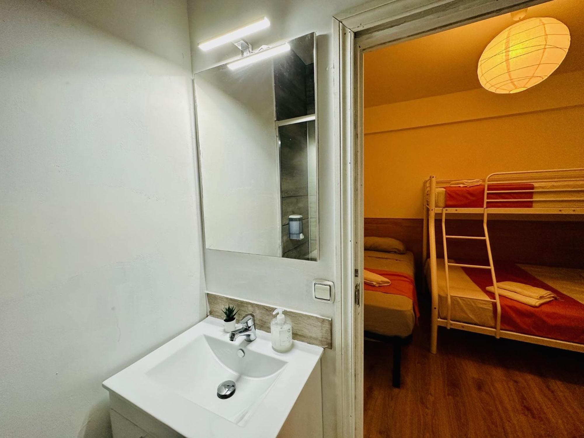 Punta Me Rooms In Madrid Downtown 외부 사진