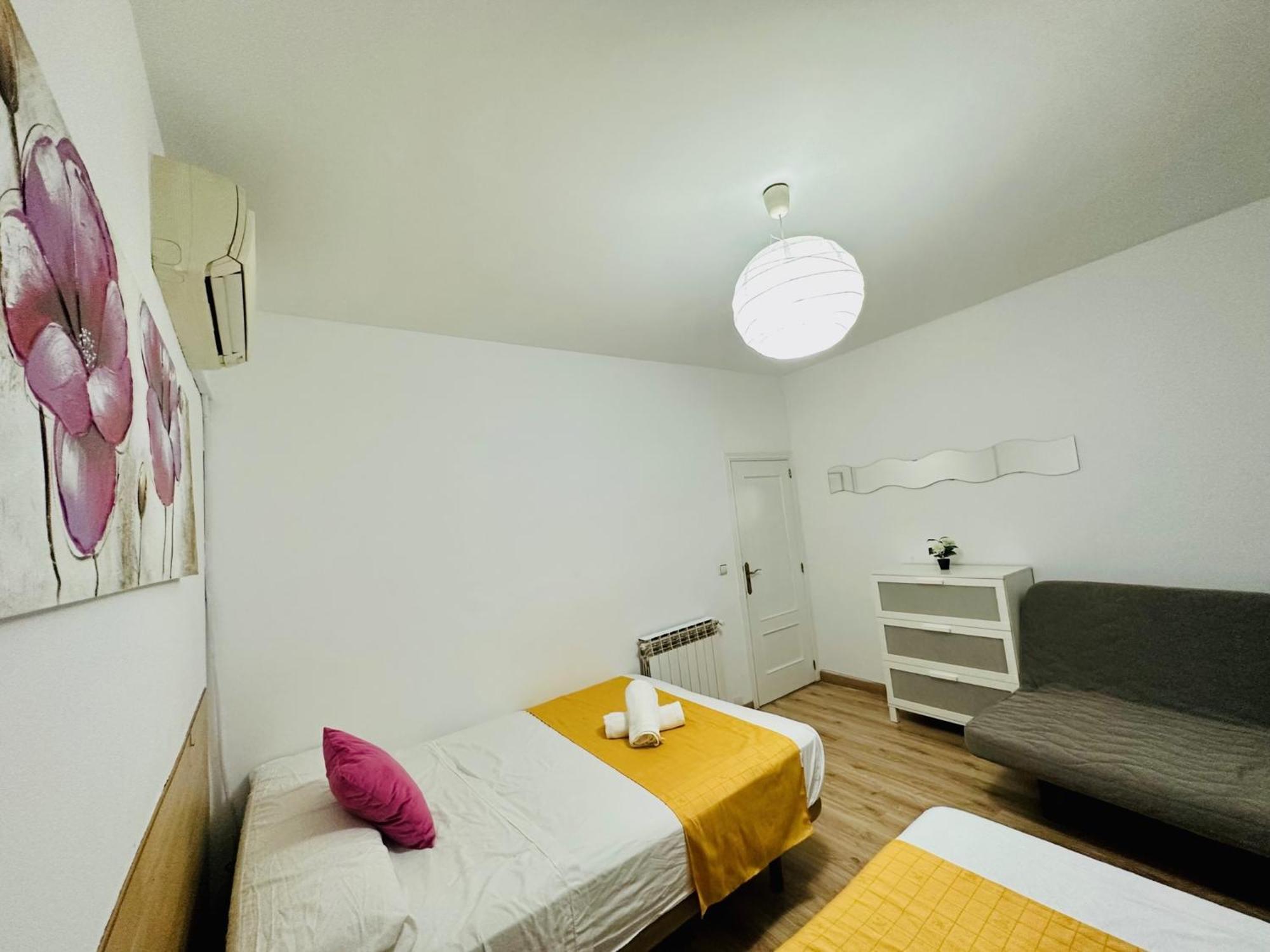 Punta Me Rooms In Madrid Downtown 외부 사진